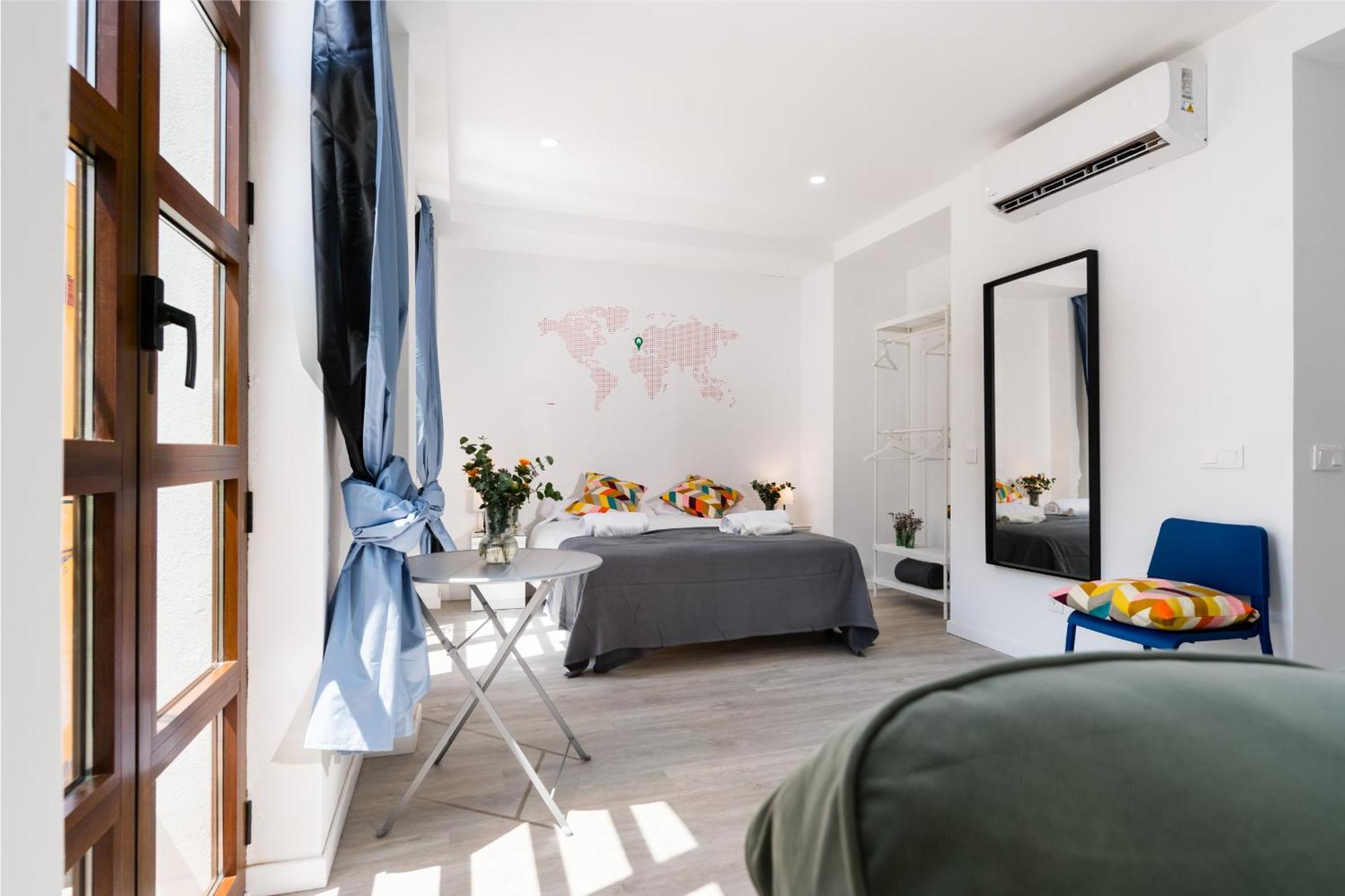 Anfitrion Triana 1 Apartment Sevilla Bagian luar foto