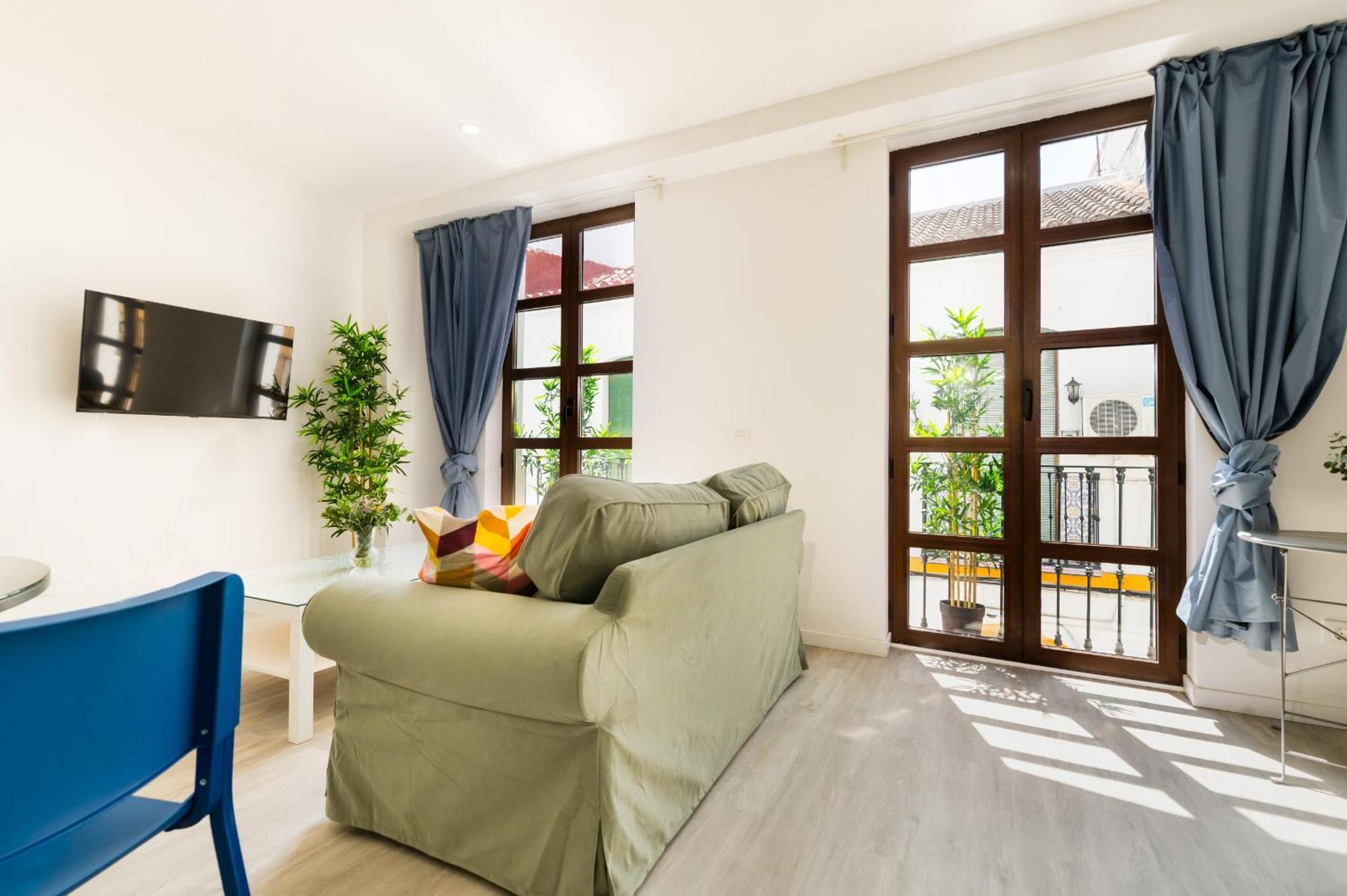 Anfitrion Triana 1 Apartment Sevilla Bagian luar foto